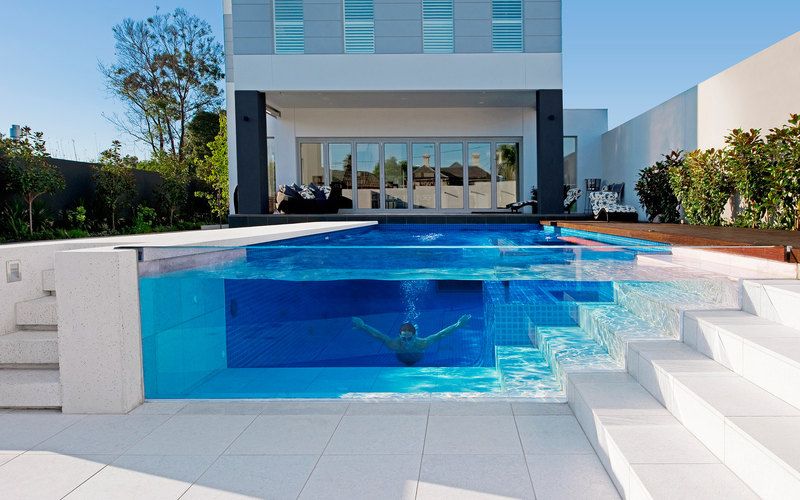 8 REASONS TO CHOOSE A PREFABRICATED POOL HOUSE