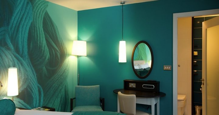 THE  MOST RELAXING COLORS TO PAINT A BEDROOM