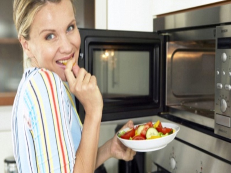 microwave oven advantages