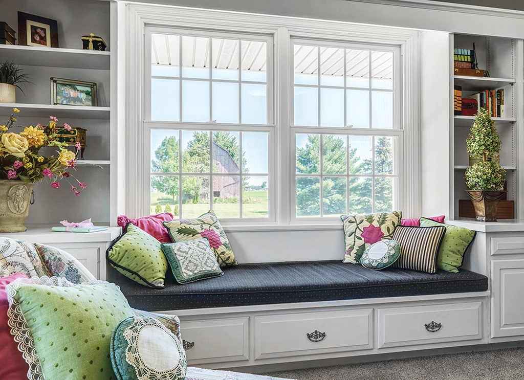 Incorporating Simulated Divided Light Windows Into Your Home