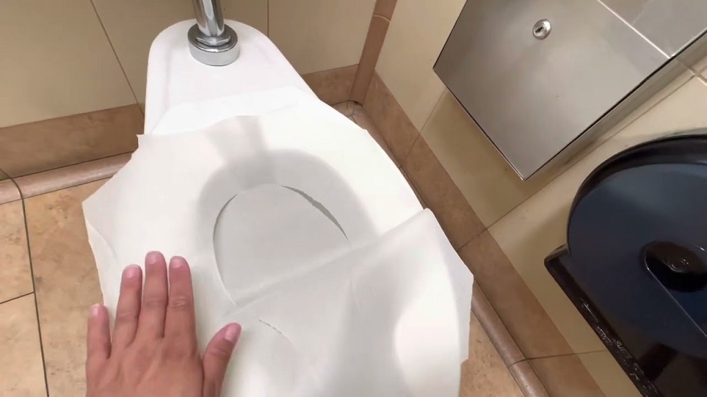 When And Where To Use Toilet Seat Covers
